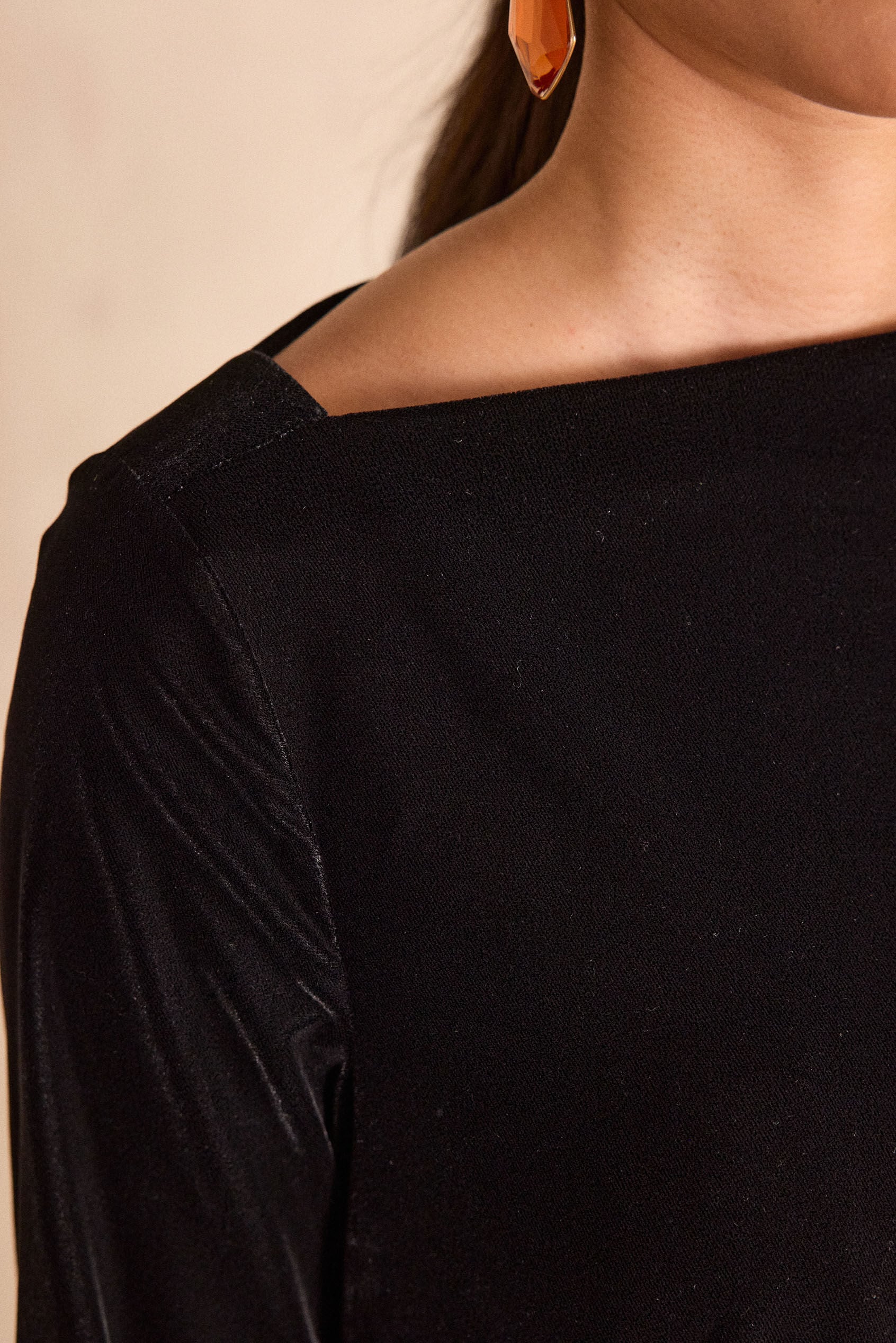 Rafaela Structured Velvet - Black