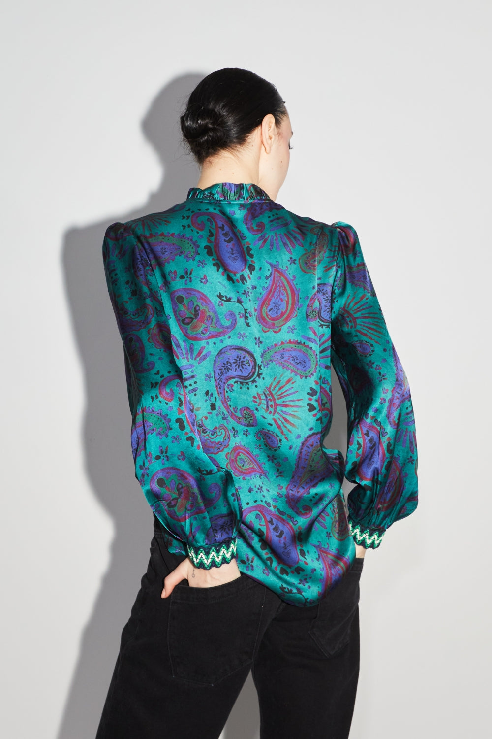 La camisa Darline Magic Paisley verde