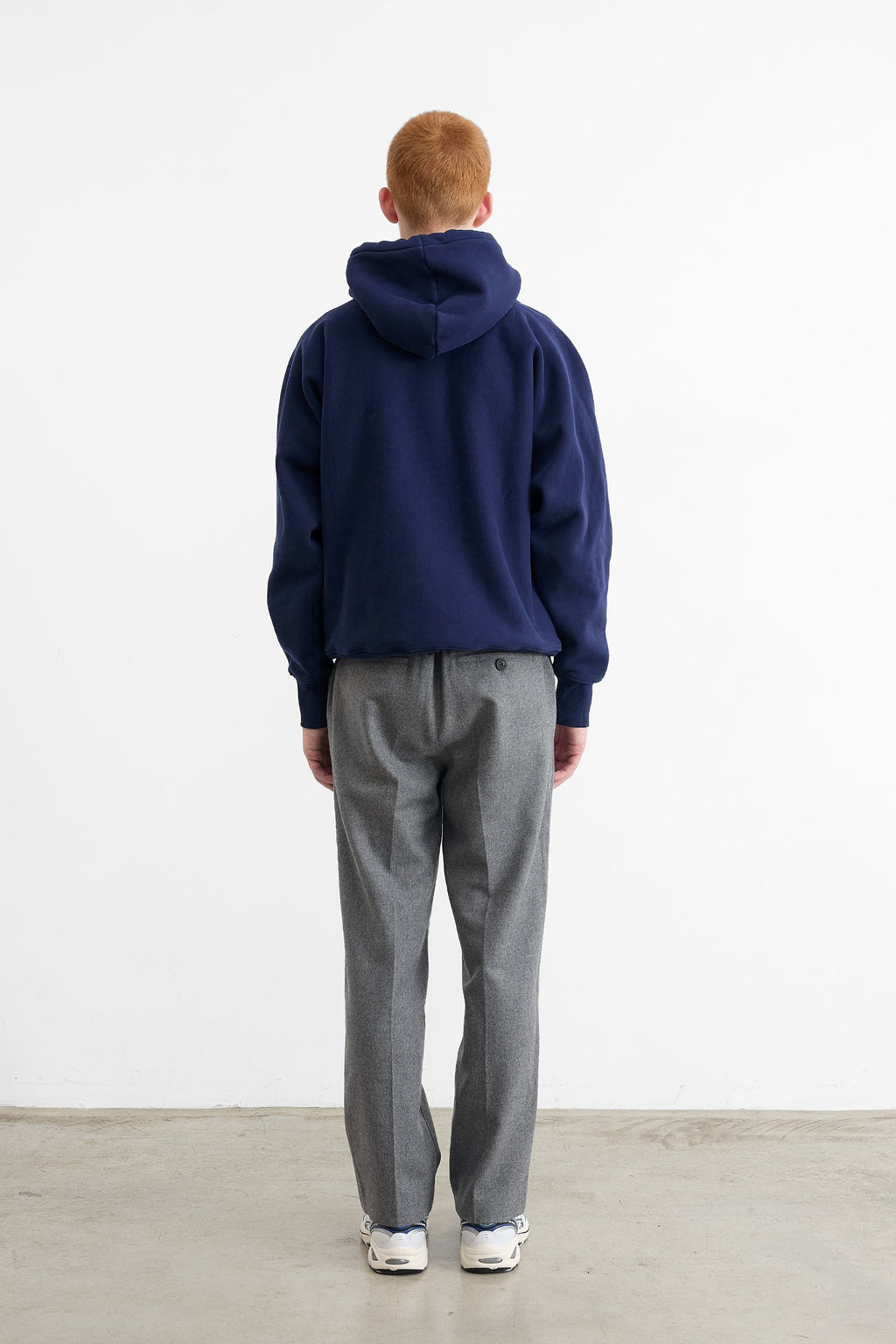 Sudadera azul marino lisa con logo Core