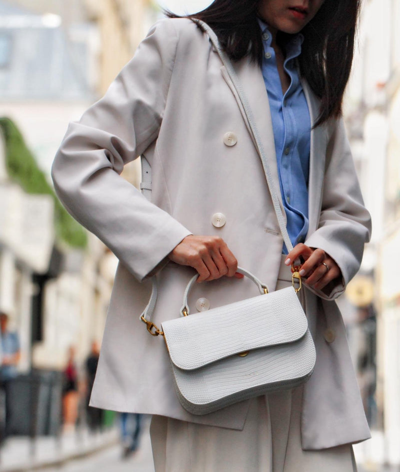 lycalabelle_embosselezard_blanc