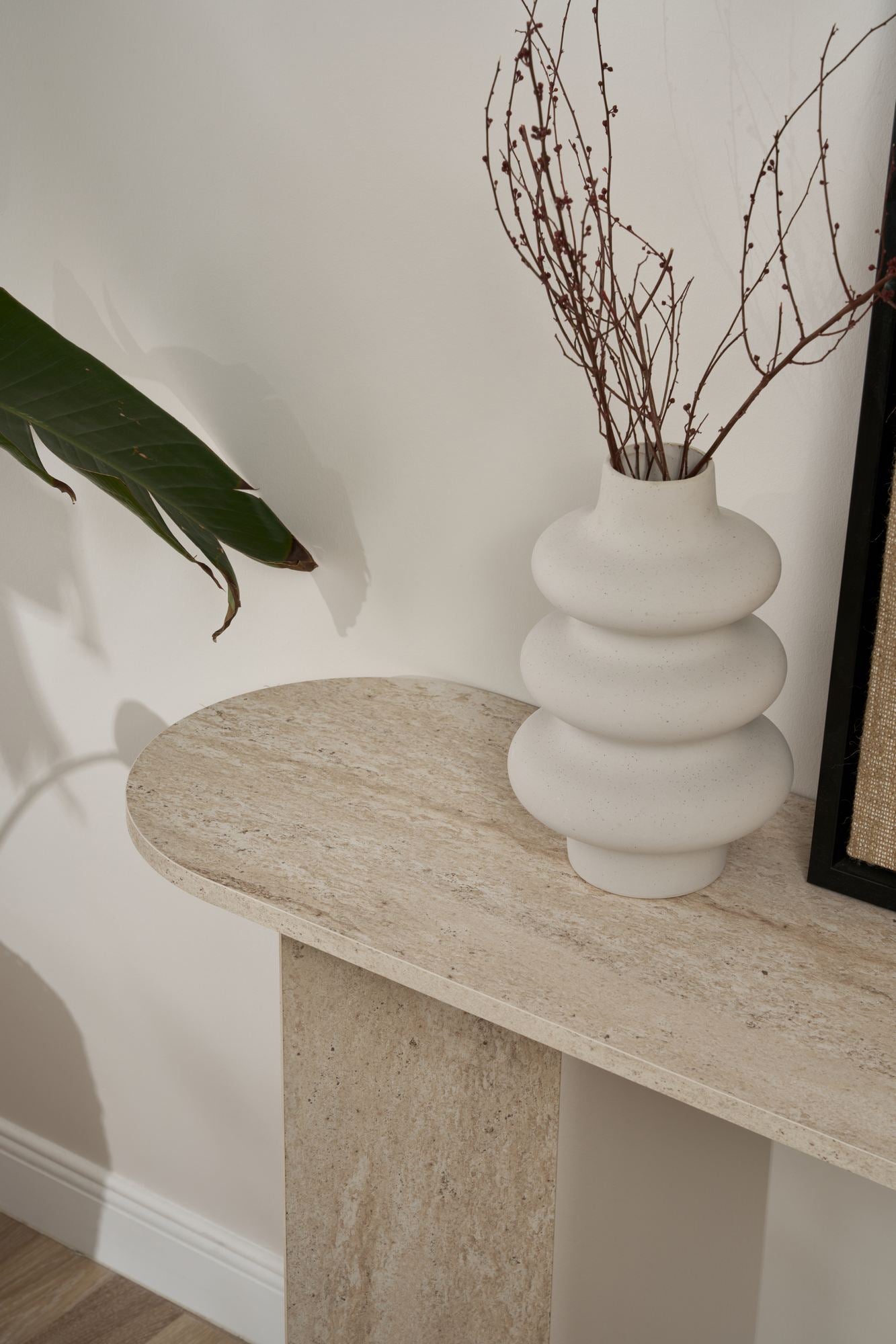 Sira - Aparador - Travertine