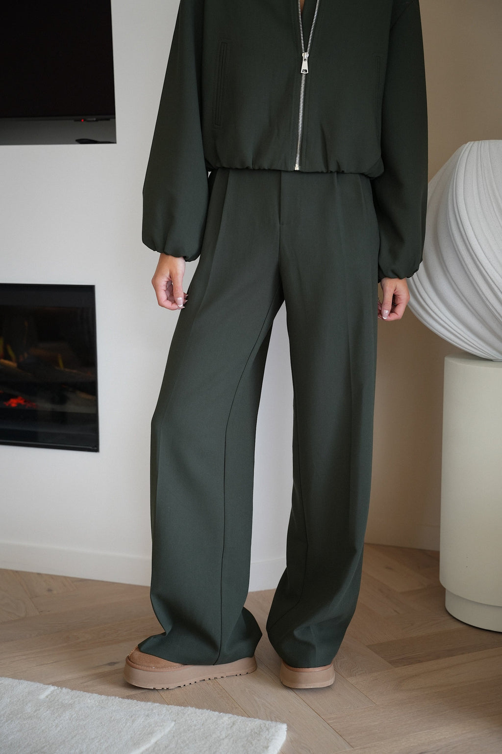 Armand Vert - Straight Pants