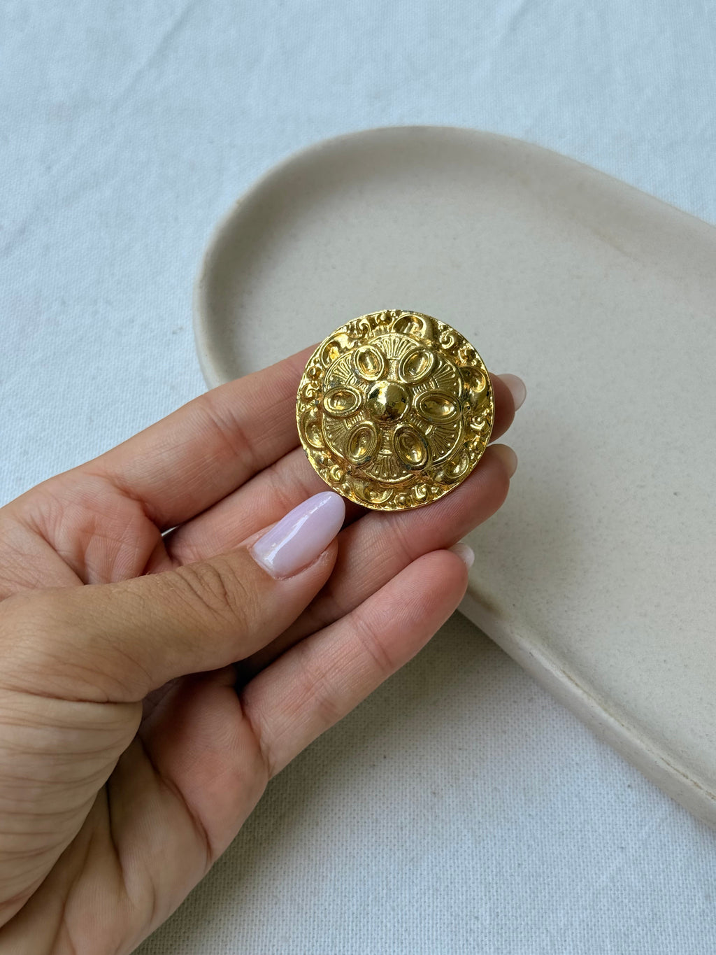 Vintage Scarf Ring - Golden Floral Rose Window