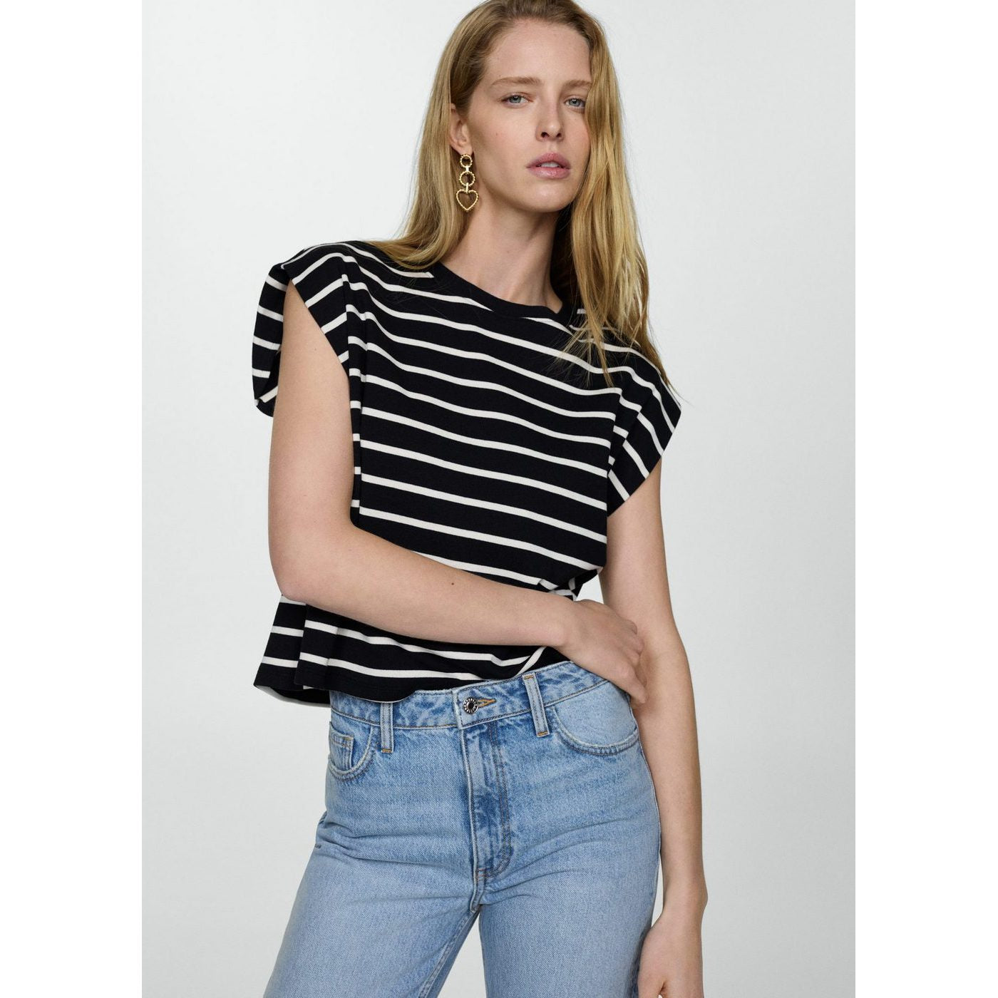 Mom2000 High-Waisted Mom Jean - Medium Blue