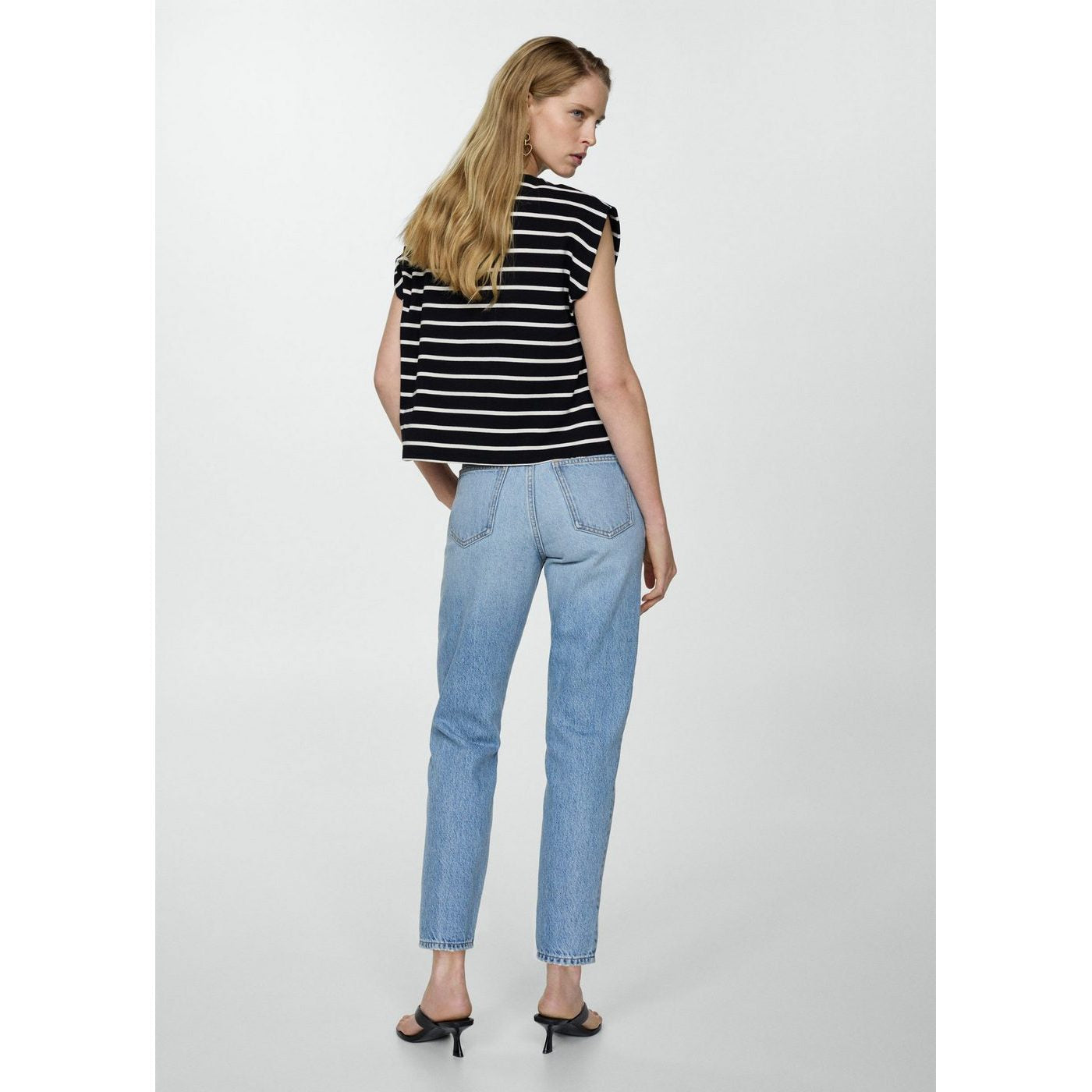 Mom2000 High-Waisted Mom Jean - Medium Blue