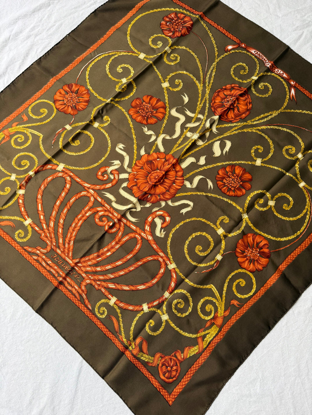 Foulard Hermès – Modèle Jouvence
