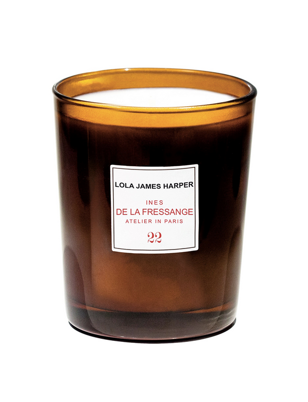 Ines De La Fressange – Duftlys The Atelier In Paris, duftlys i en ravfarvet glaskrukke, set forfra