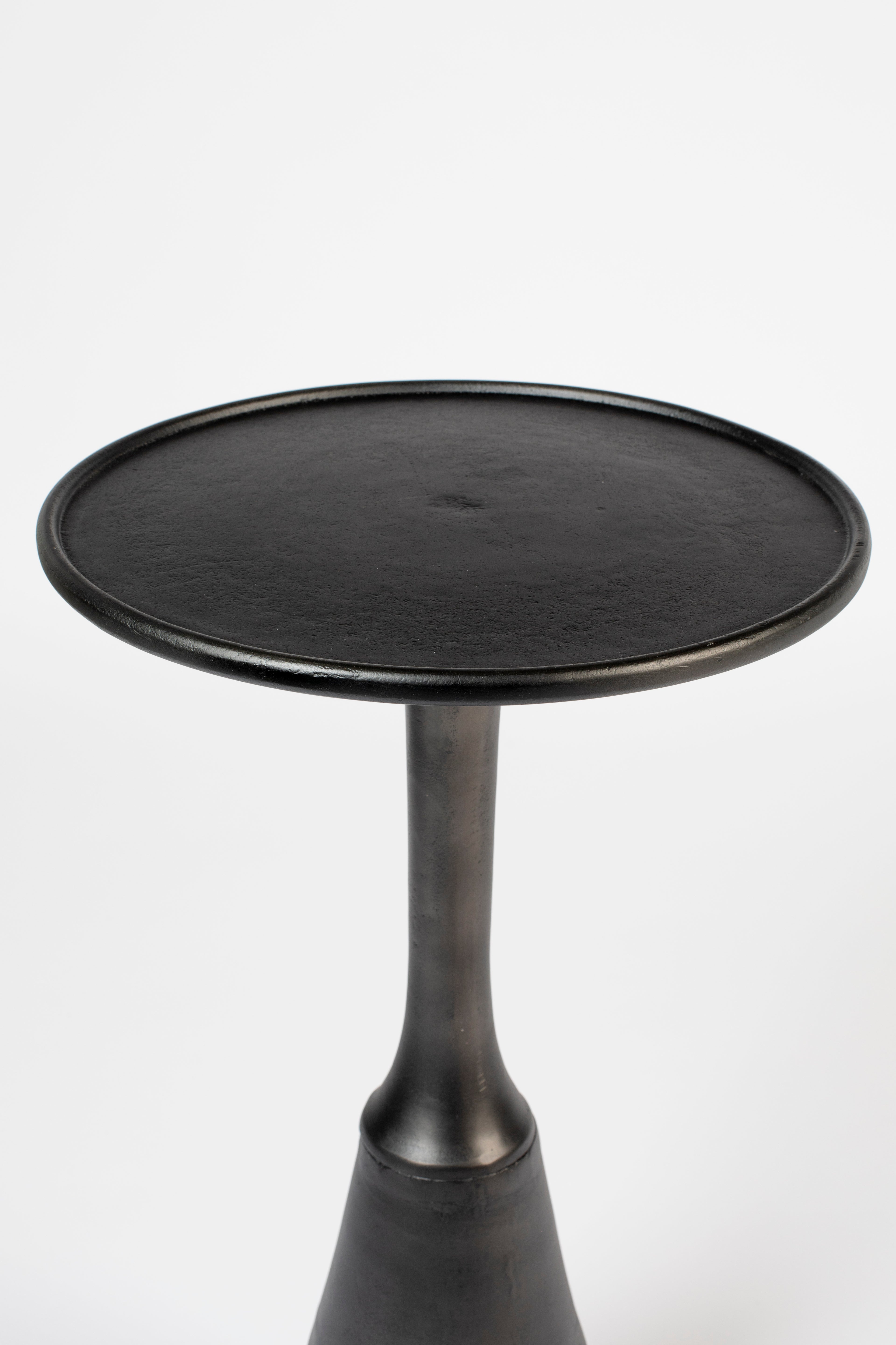 Noah - Side Table - Aluminum - Antique Black