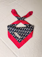 Foulard Christian Dior – Modèle Monogramme Bleu Et Rose