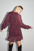 El vestido burdeos de Bianca Néoléo