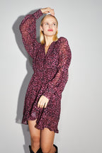 El vestido burdeos de Bianca Néoléo