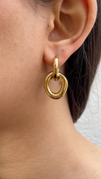 Boucles D'Oreilles Oval X Hoops
