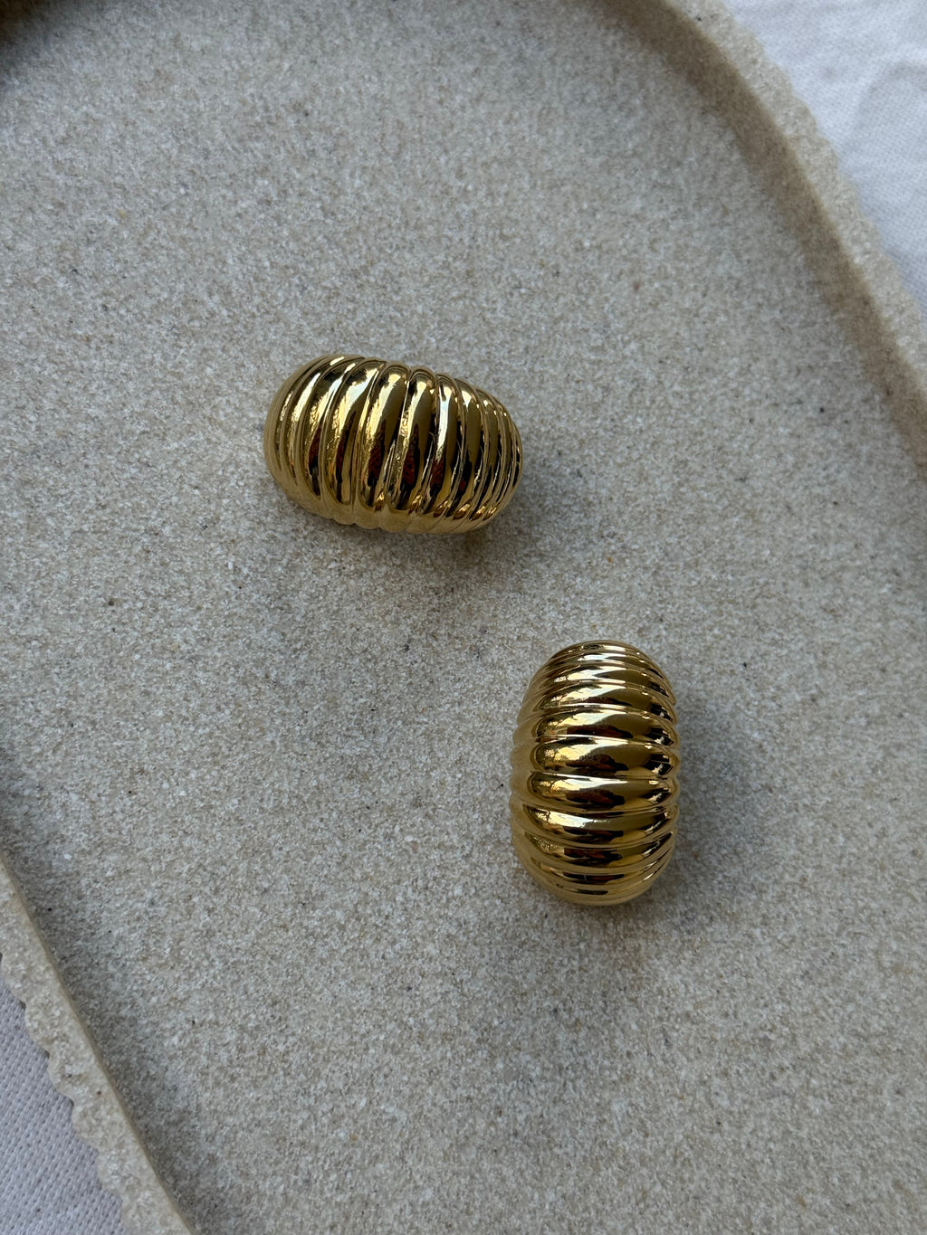 Boucles D’Oreilles Vintage - Créoles Striées Dorées