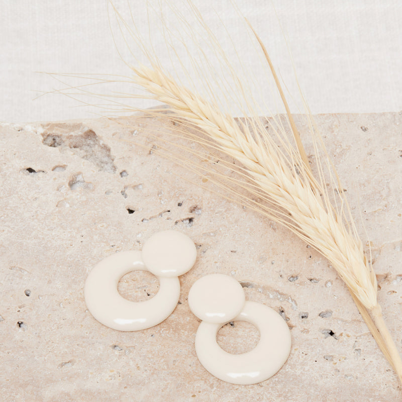 Enza Earrings - Cream