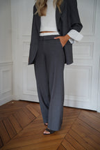 Honoryne Grey - Pantalones a rayas