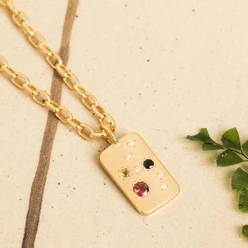 Jany Necklace - Garnet
