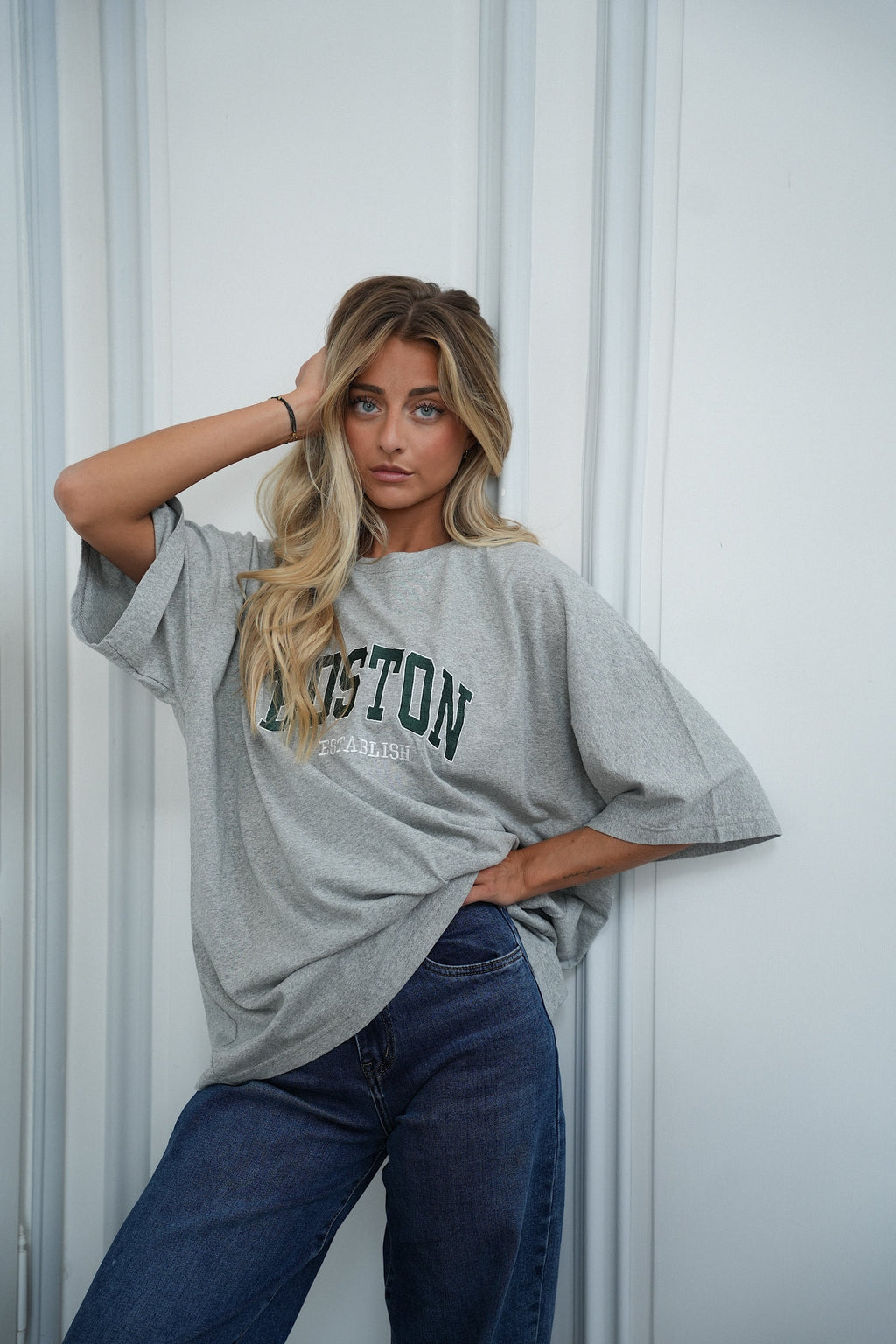Camiseta Bordada Lino - Gris