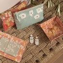 Luigi Paper - Flower Pop Curry