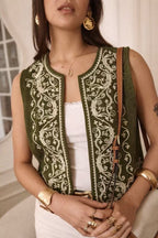Velaya vest