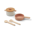 Juego de cocina de madera multimix Antonio rosa de LIEWOOD - Selección Liewood disponible en amaetc.com, concept store ecológico para niños