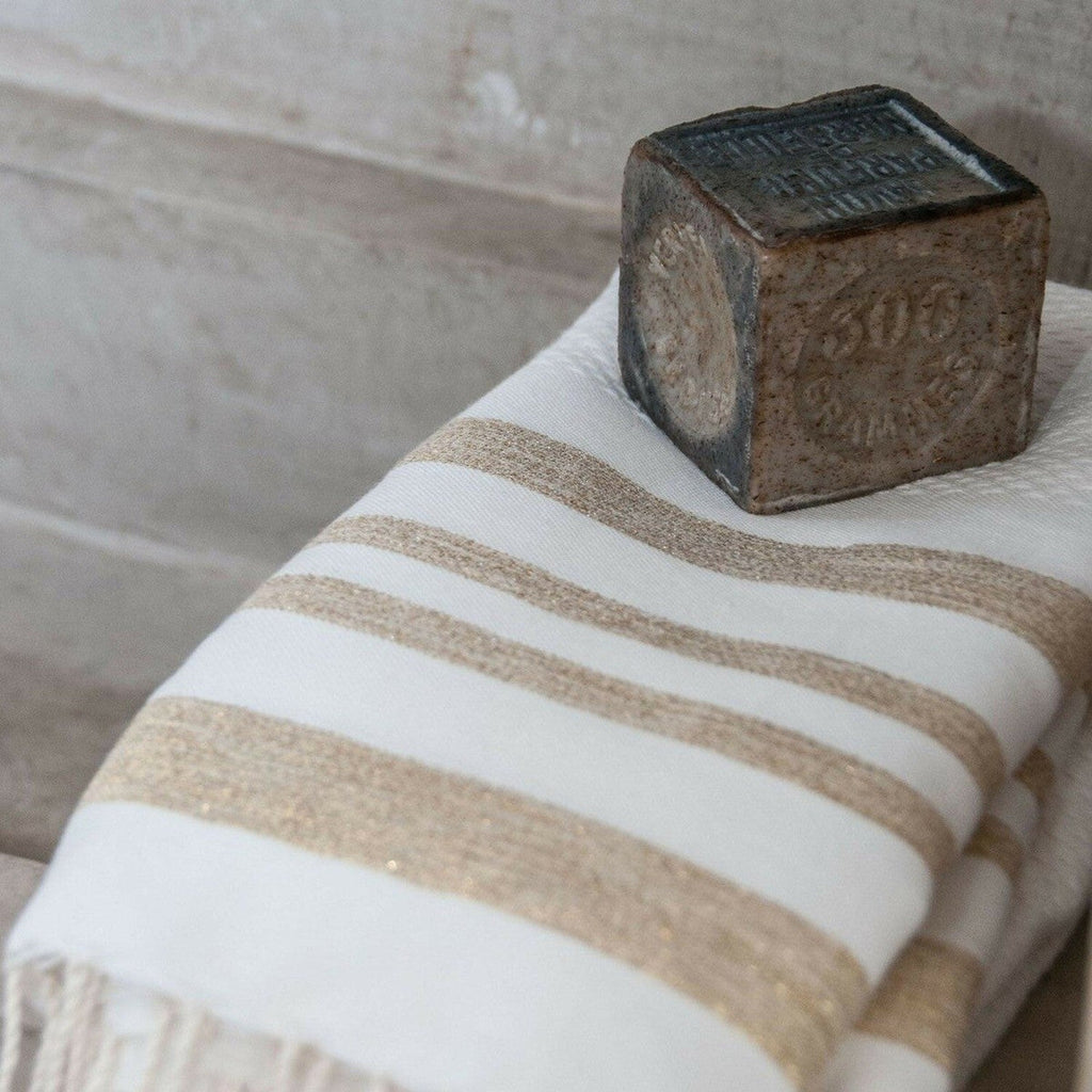 Honeycomb cotton fouta 100x200 HAMPTONS white / gold