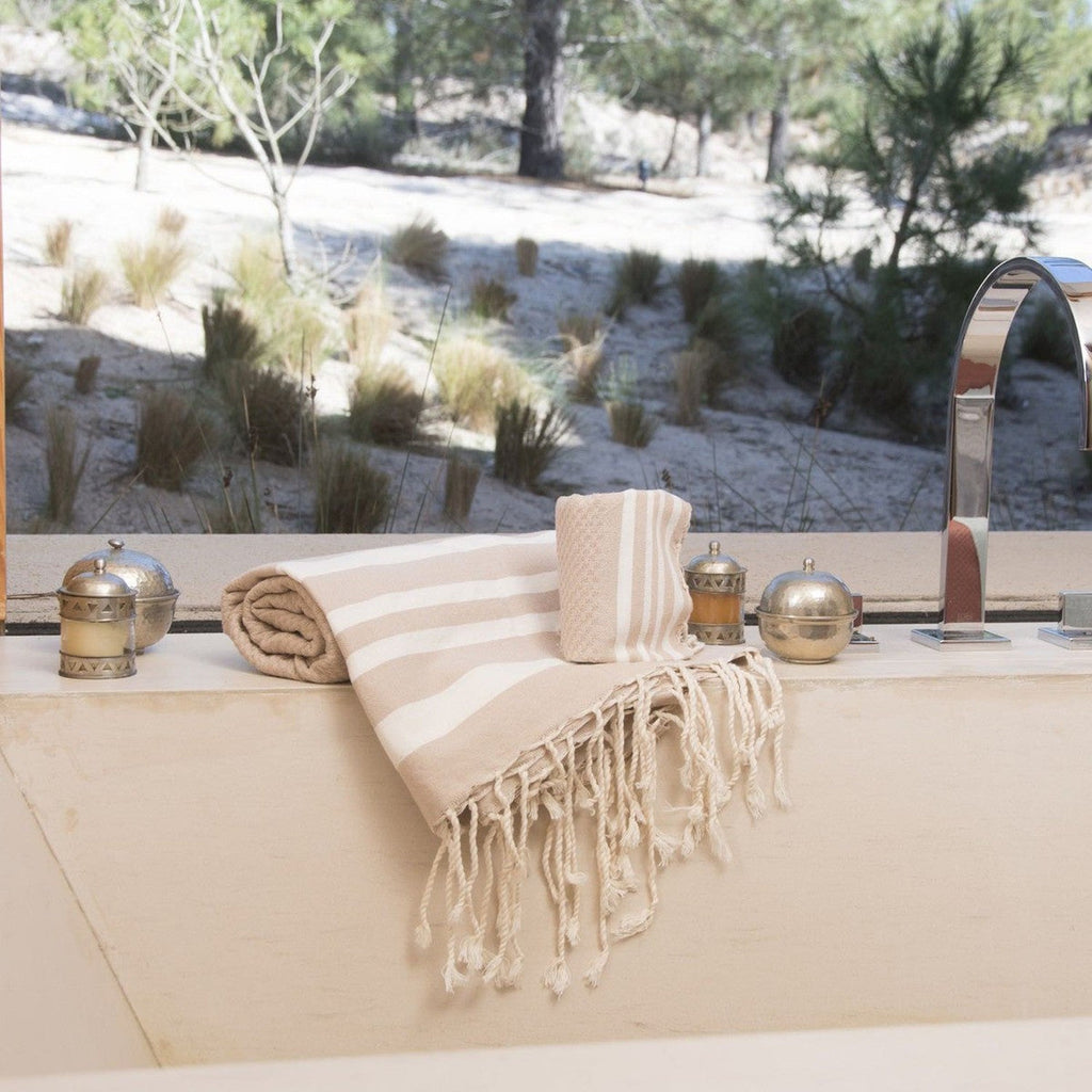 Juego de baño Hamptons - Beige / Blanco