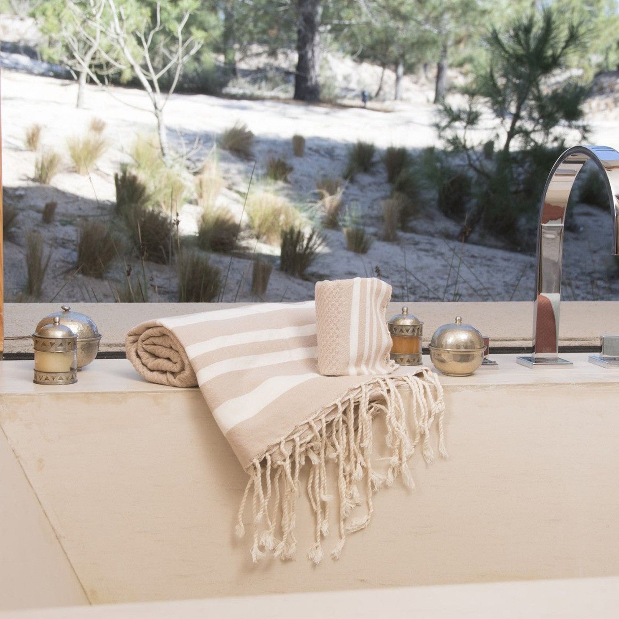 Juego de baño Hamptons - Beige / Blanco