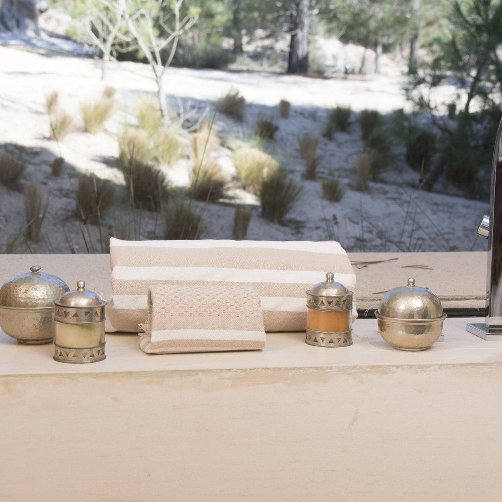 Juego de baño Hamptons - Beige / Blanco