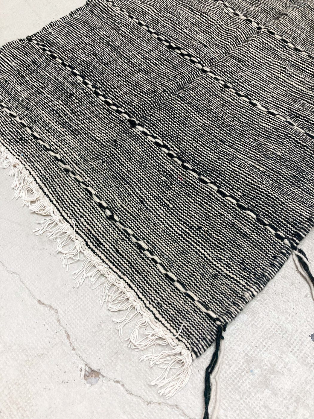 Kilim bereber marroquí 1,48 × 0,97 m