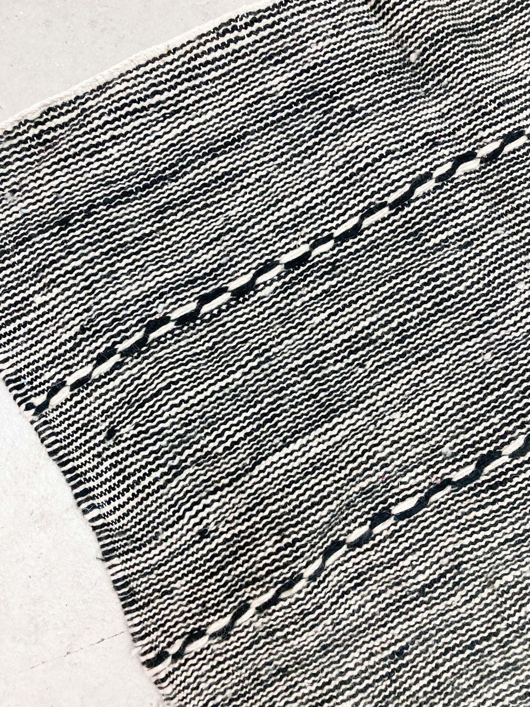 Kilim bereber marroquí 1,48 × 0,97 m