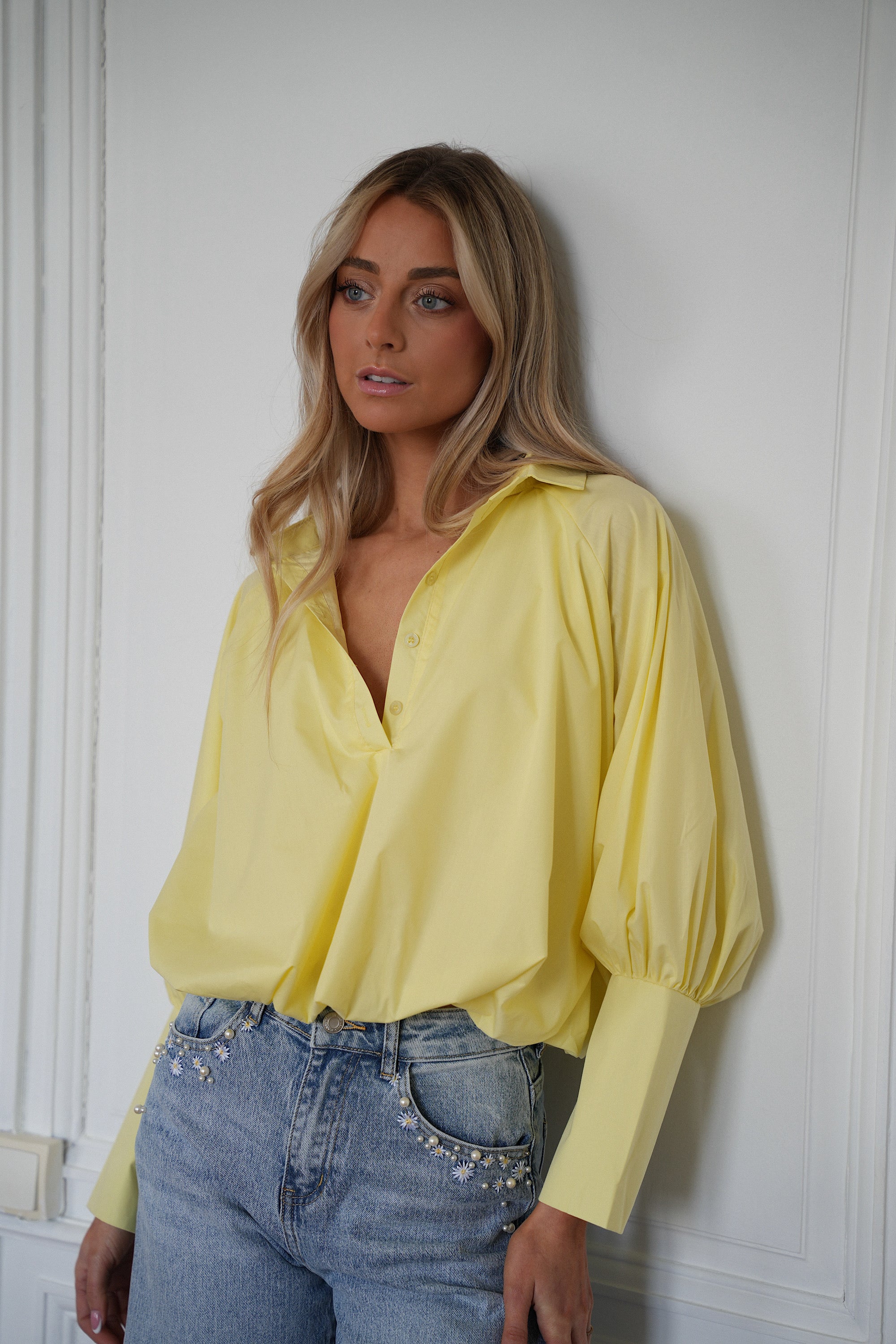 Alice Yellow - Blusa Globo