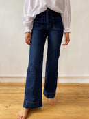 Jean Claudia Navy