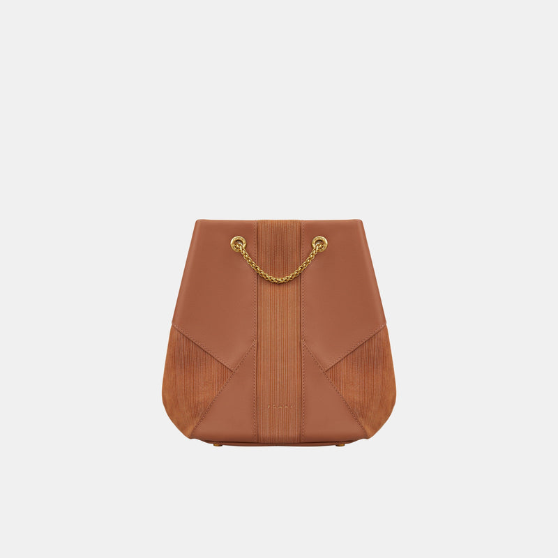 lesyeuxd_elsa_editionspeciale_camel