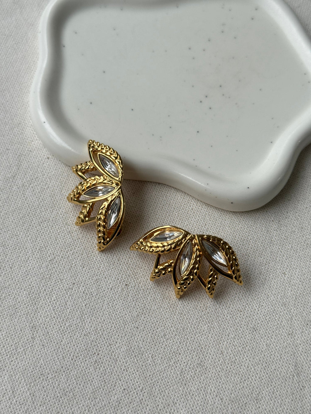 Boucles D’Oreilles Monet Vintage - Feuilles Dorées Et Strass Cristal