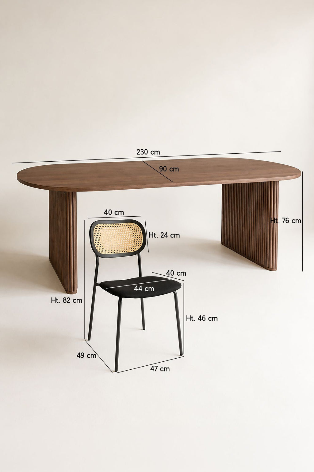 Selma & Nosara - Ensemble Table Ovale 230Cm Et 6 Chaises - Effet Noyer Et Velours - Noir