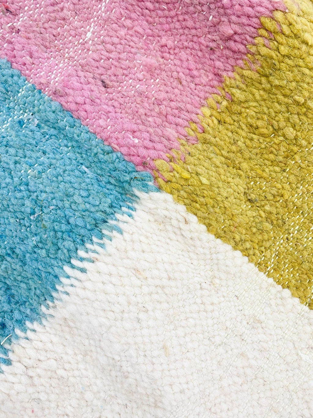 Kilim bereber marroquí 2,45 × 1,40 m