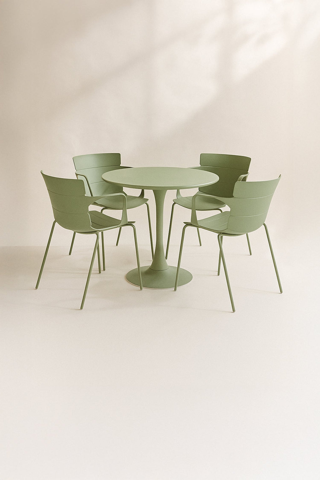 Montauk Indoor Table And 4 Armchairs Set - Polypropylene And Green Metal