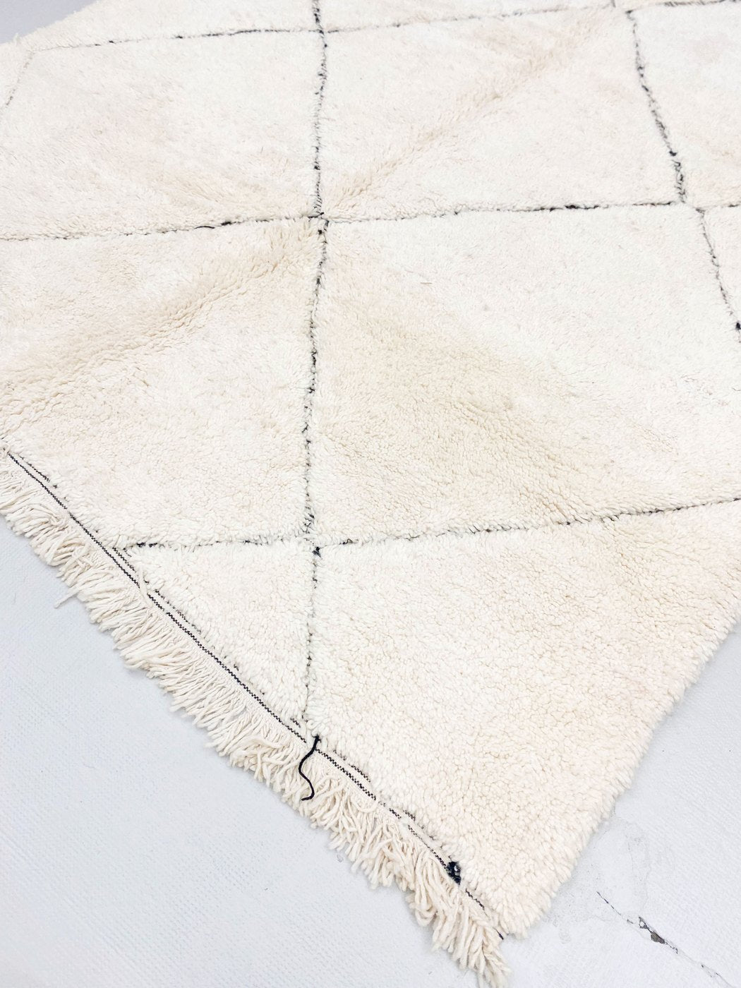 Beni Ouarain Berber rug 3 × 2.02 m
