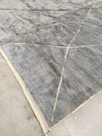 Tappeto berbero marocchino M’Rirt 3,66 × 2,86 m