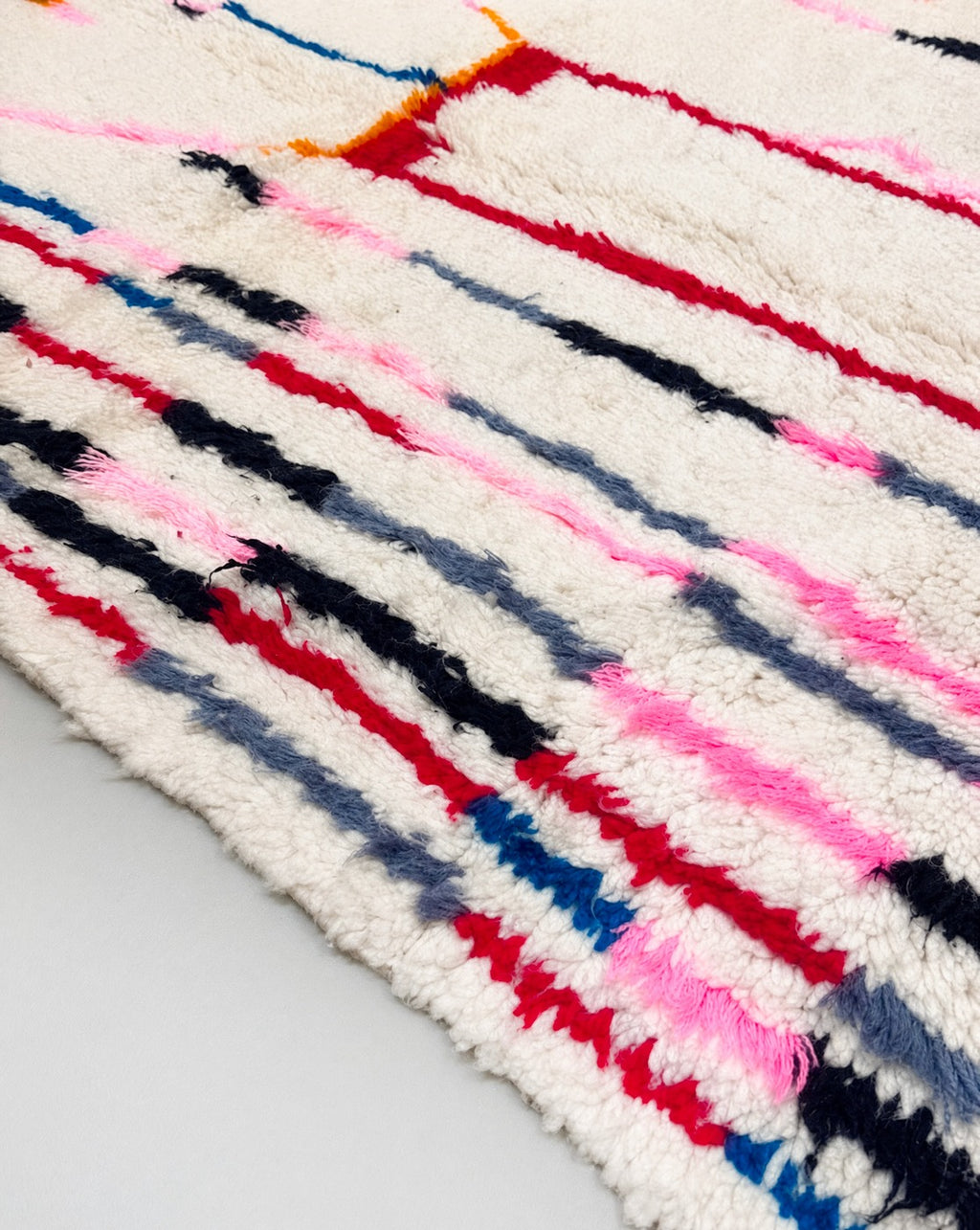 Alfombra bereber marroquí Azilal 2,42 × 1,35 m