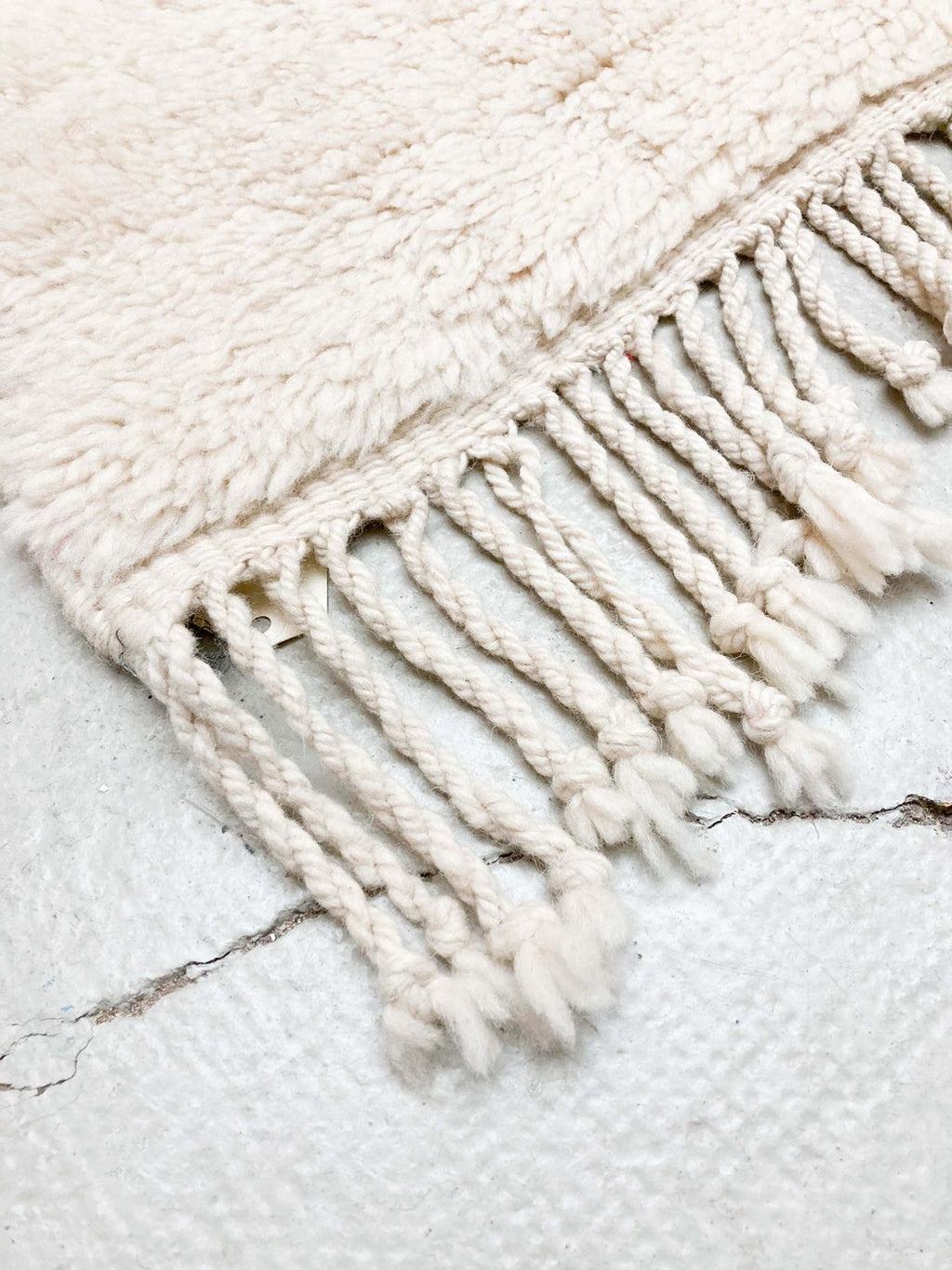 Moroccan Berber M’Rirt Rug 2.98 × 2.02 m