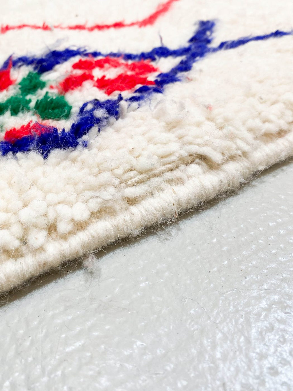 Alfombra bereber marroquí Azilal 2,32 × 1,62 m