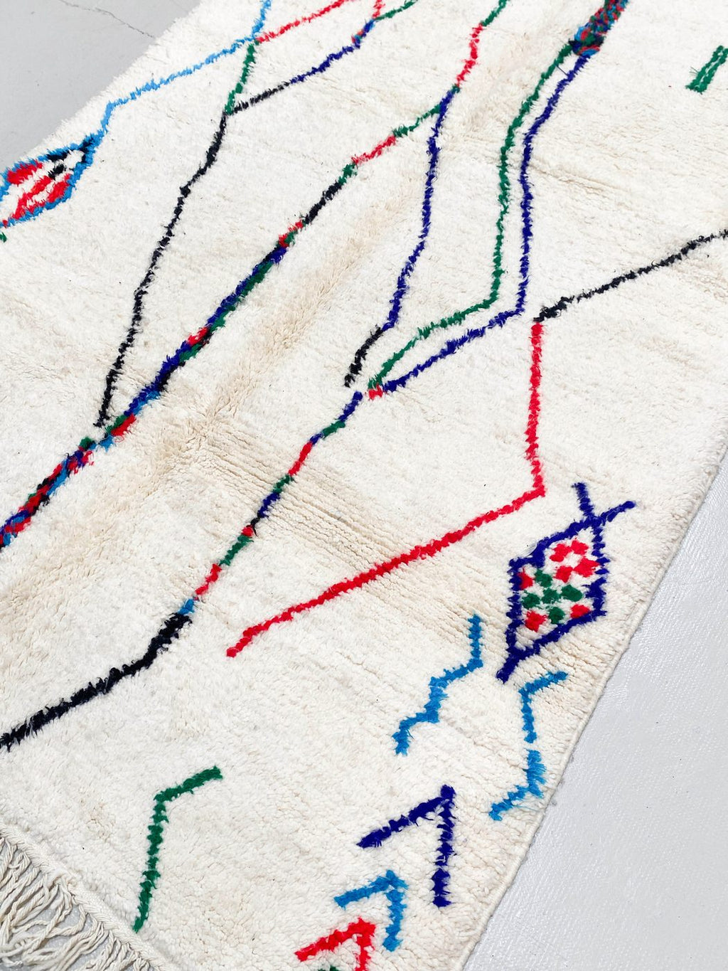 Alfombra bereber marroquí Azilal 2,32 × 1,62 m