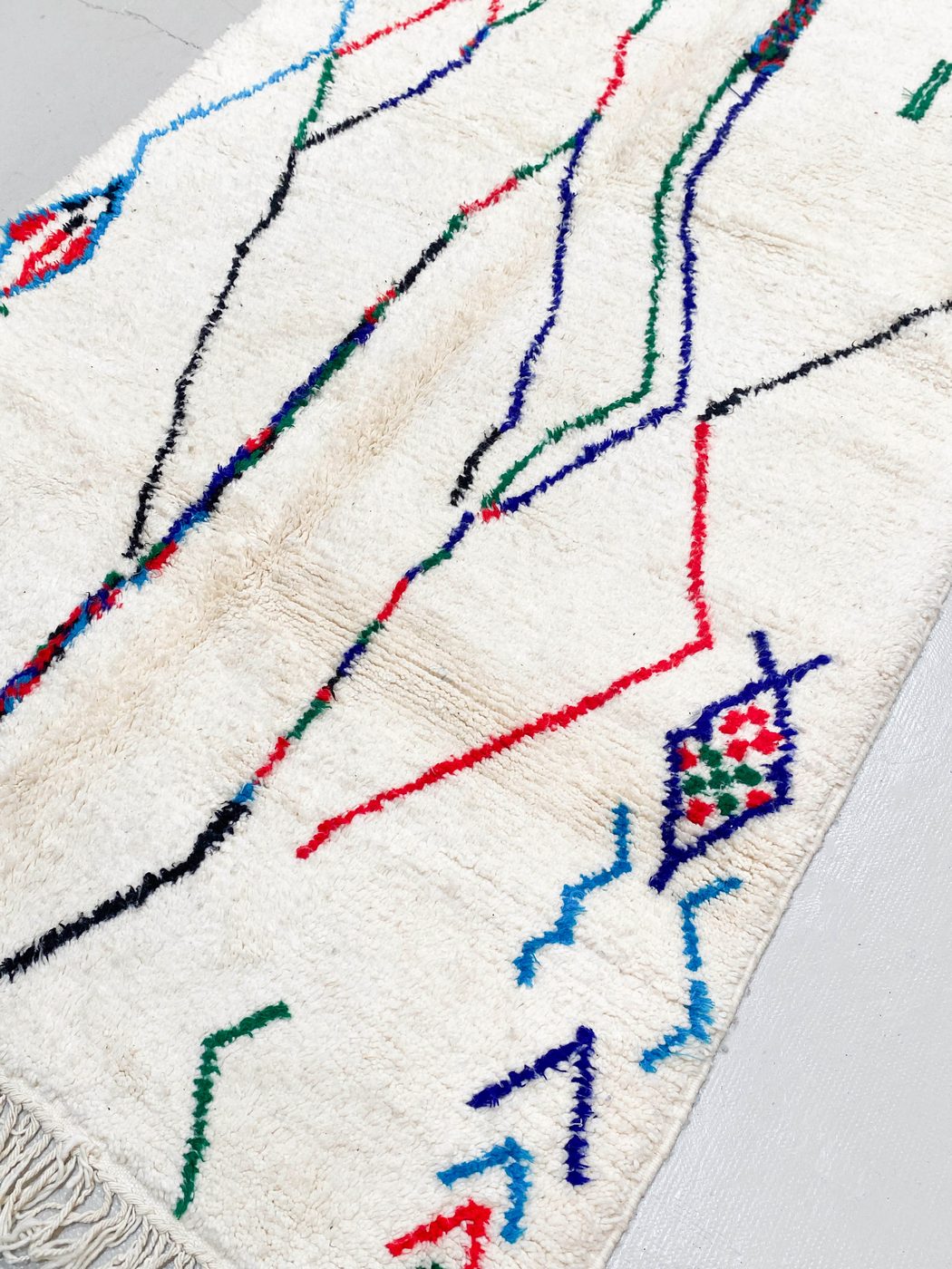 Alfombra bereber marroquí Azilal 2,32 × 1,62 m