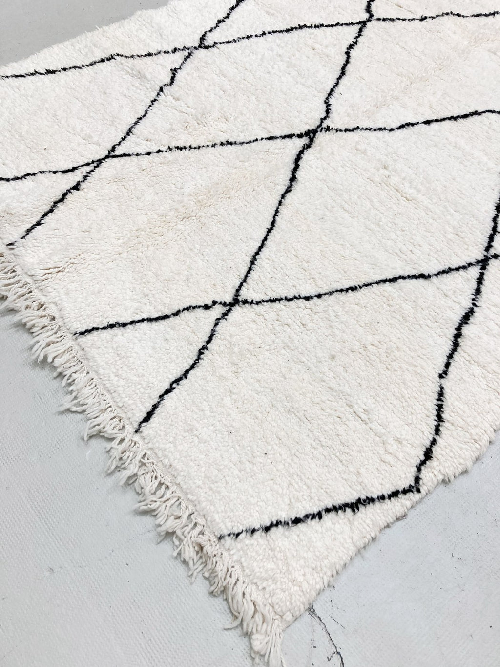 Alfombra bereber Beni Ouarain 2,36 × 1,65 m