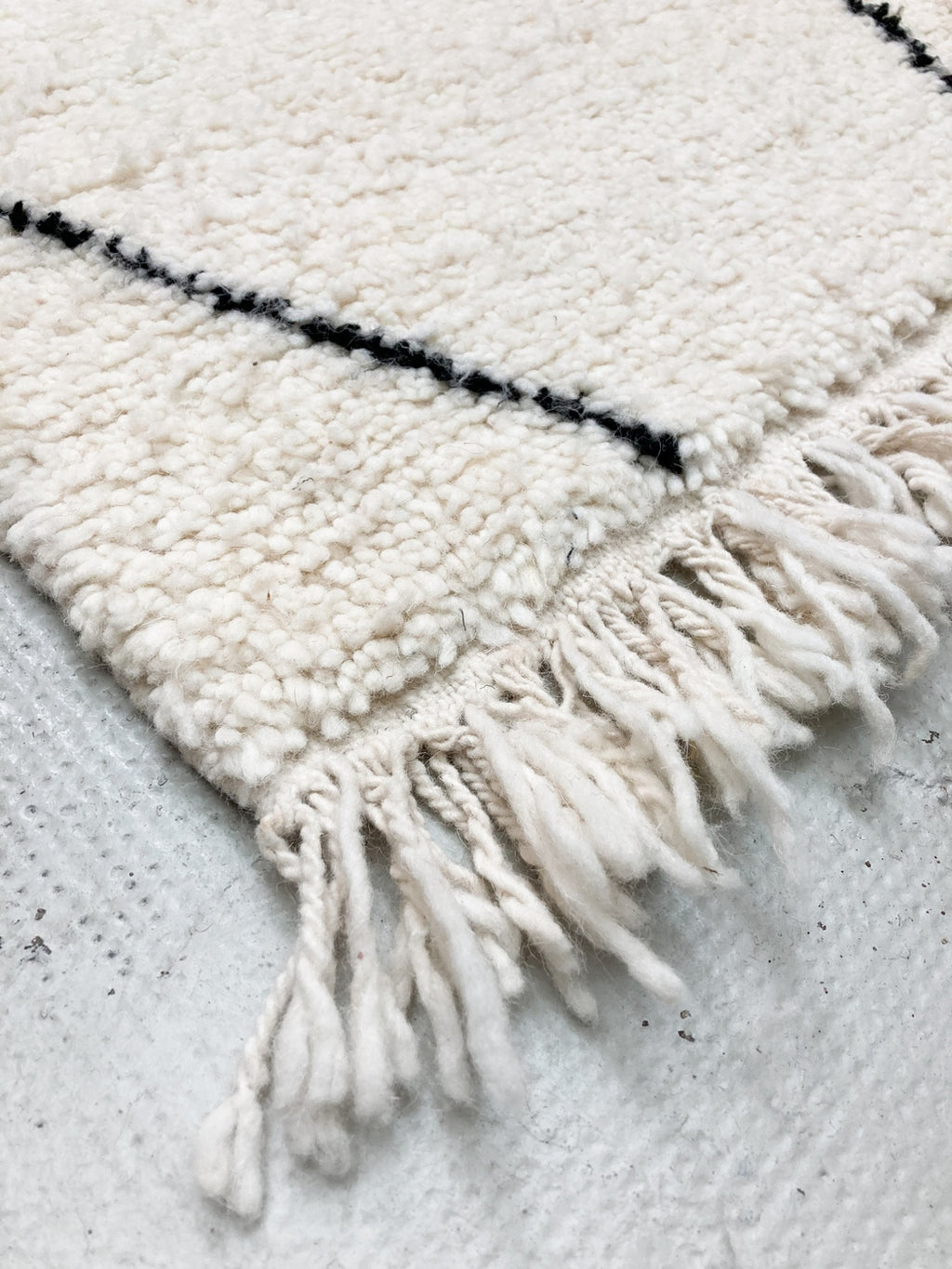 Alfombra bereber Beni Ouarain 2,36 × 1,65 m