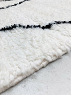 Alfombra bereber Beni Ouarain 2,36 × 1,65 m