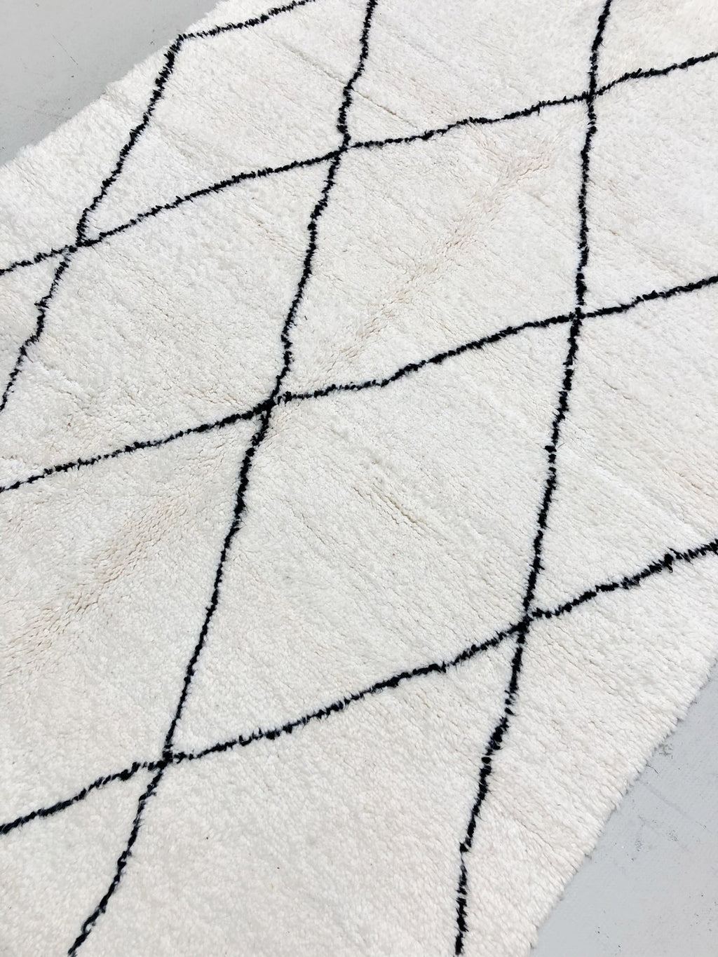 Alfombra bereber Beni Ouarain 2,36 × 1,65 m