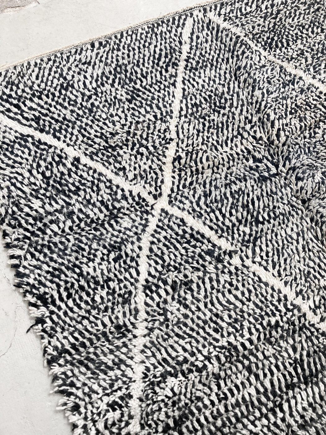 Alfombra bereber Beni Ouarain 2,98 × 1,90 m
