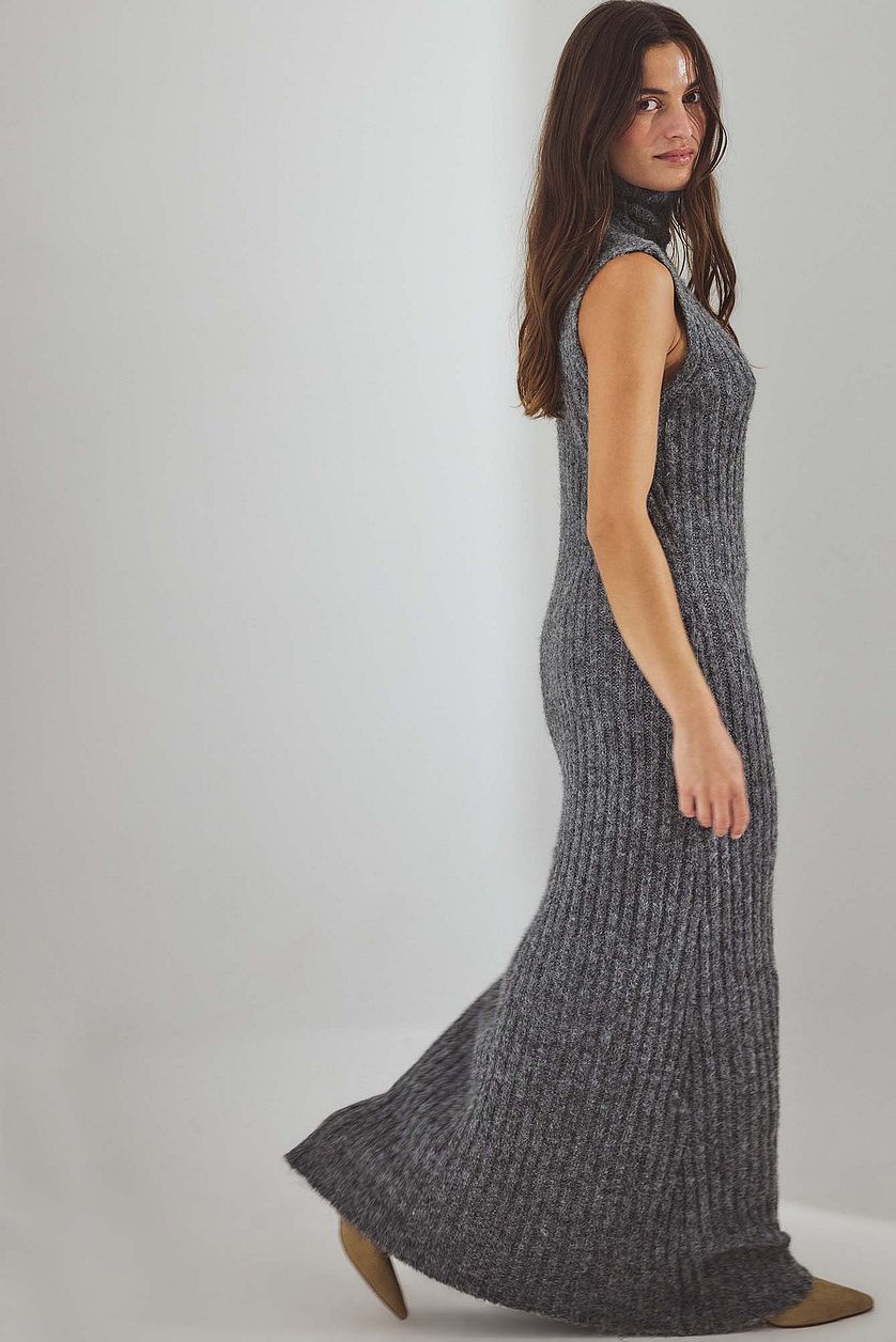 Robe Knitted Wool Blend Turtleneck Maxi - Gris Foncé